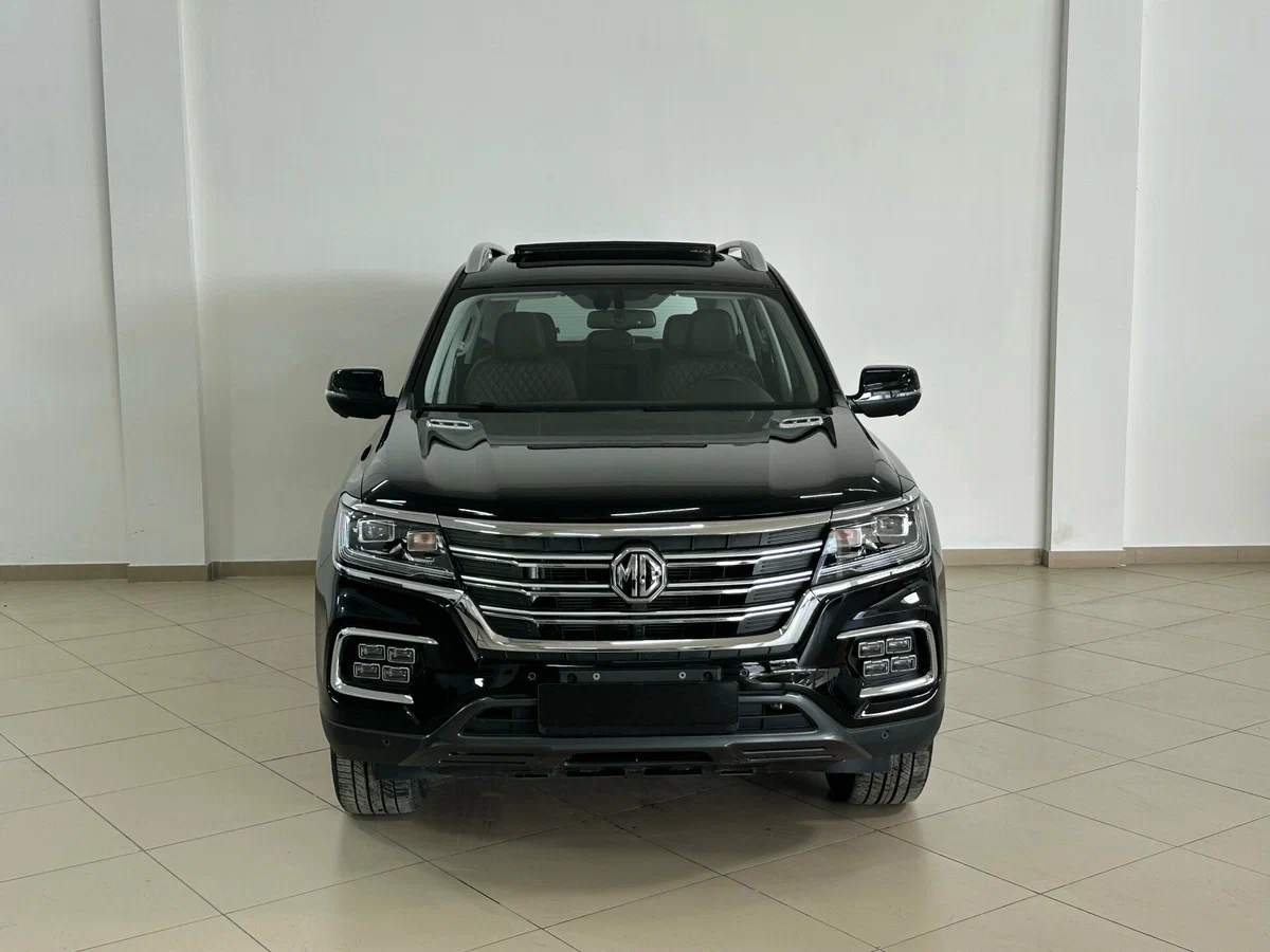 Внешний вид <br>MG RX8