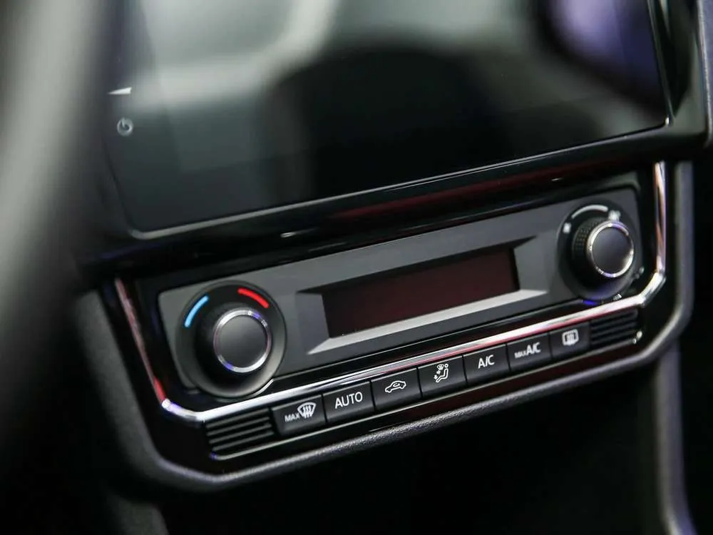 Интерьер салона <br>Jetta VA3