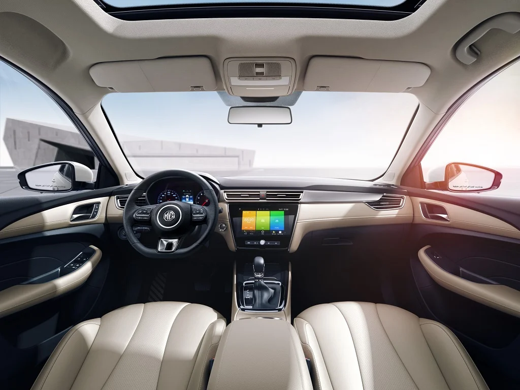 Интерьер салона <br>MG 5