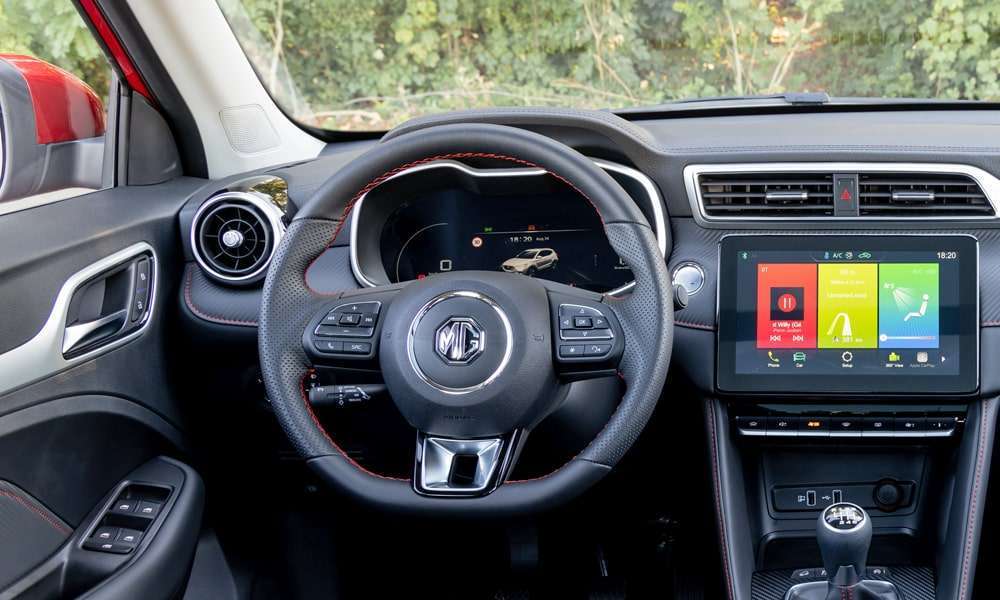 Интерьер салона <br>MG ZS