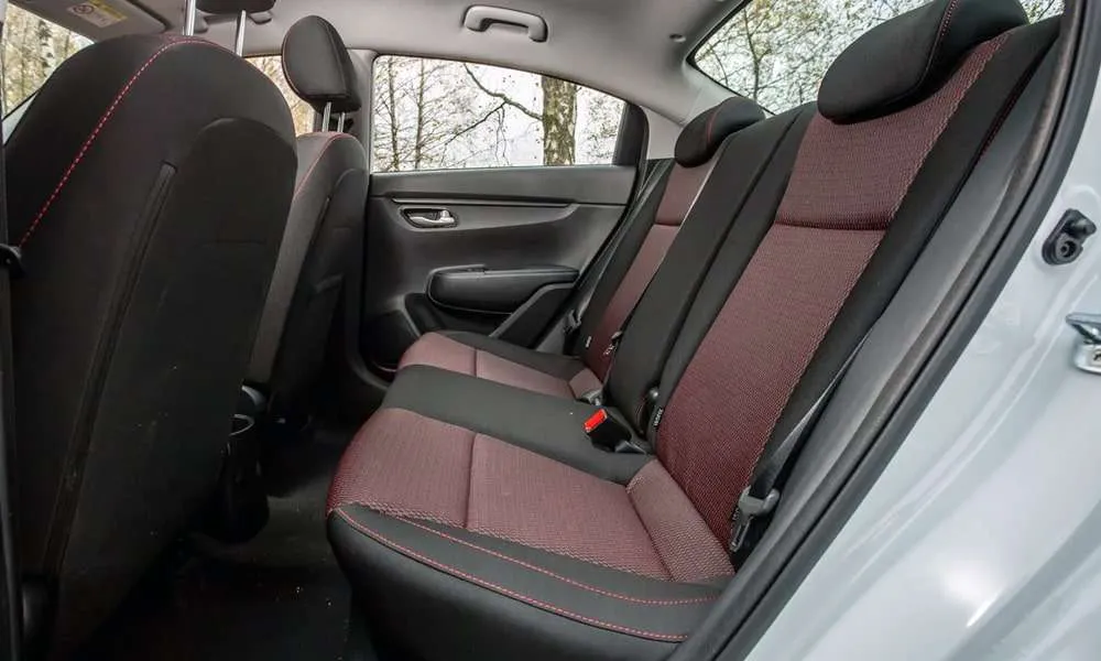 Интерьер салона <br>Solaris KRS