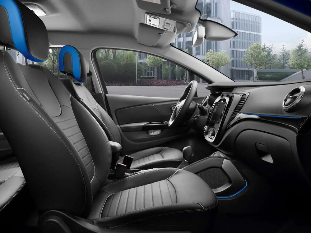 Интерьер салона <br>Renault Kaptur