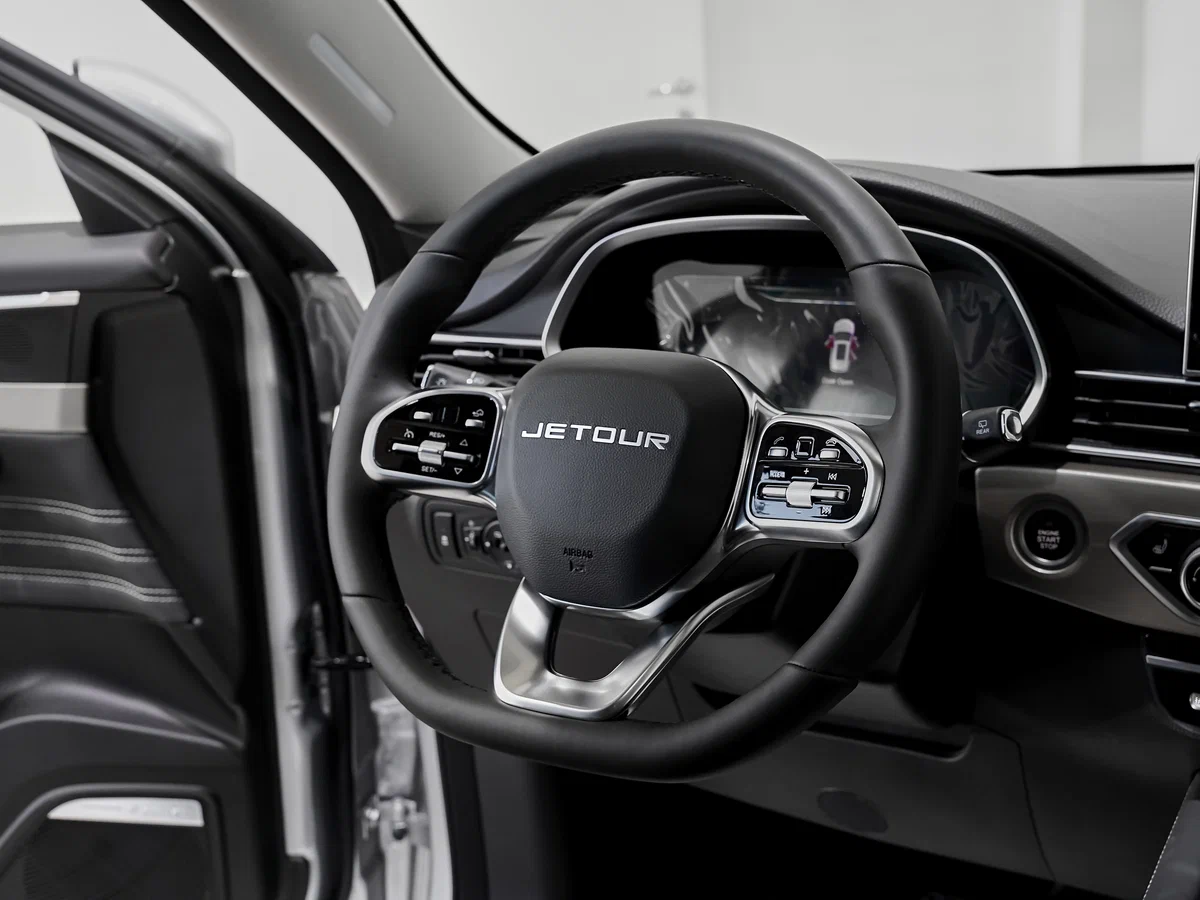 Интерьер салона <br>Jetour X70