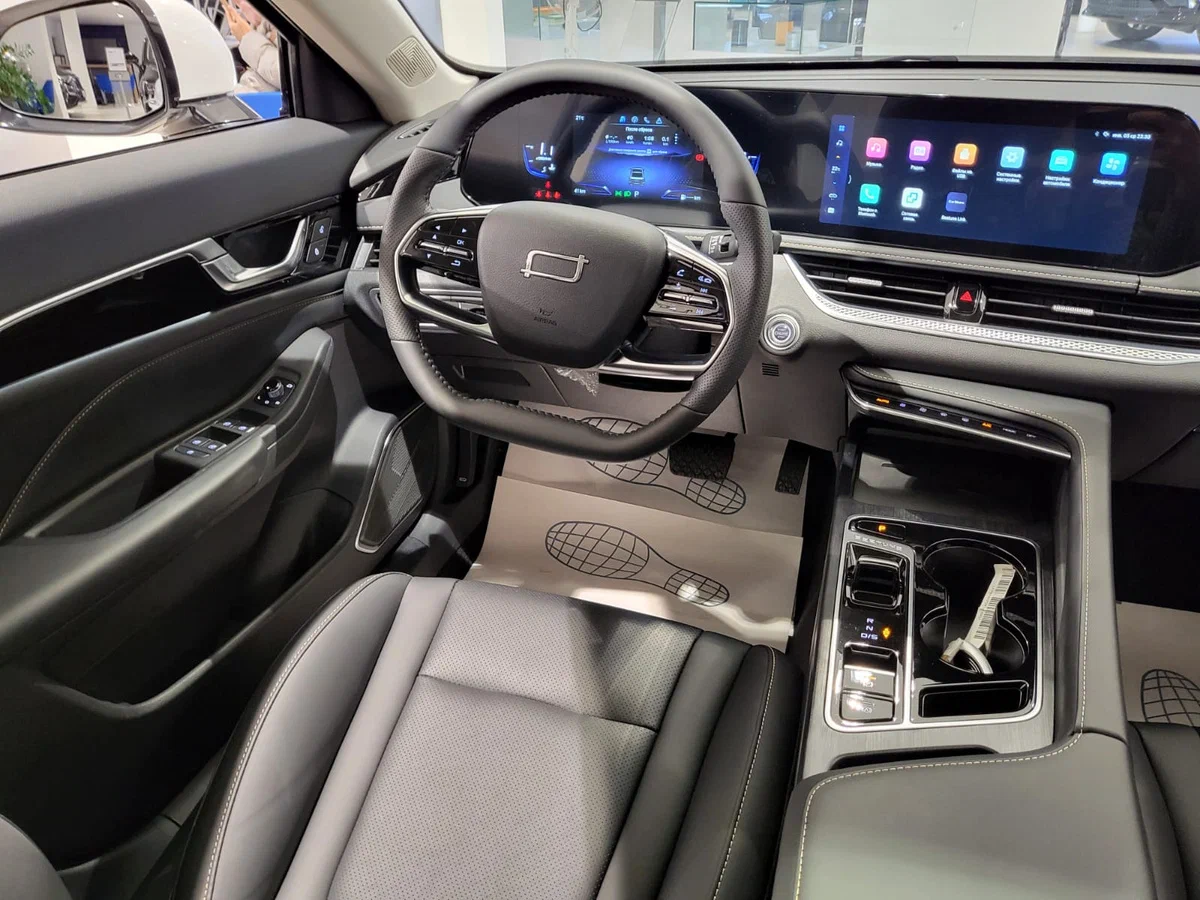 Интерьер салона <br>Faw Bestune B70  NEW