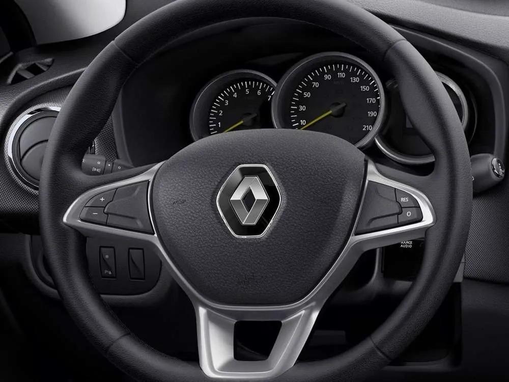 Интерьер салона <br>Renault Sandero