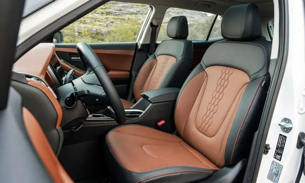 Интерьер салона <br>Solaris HC