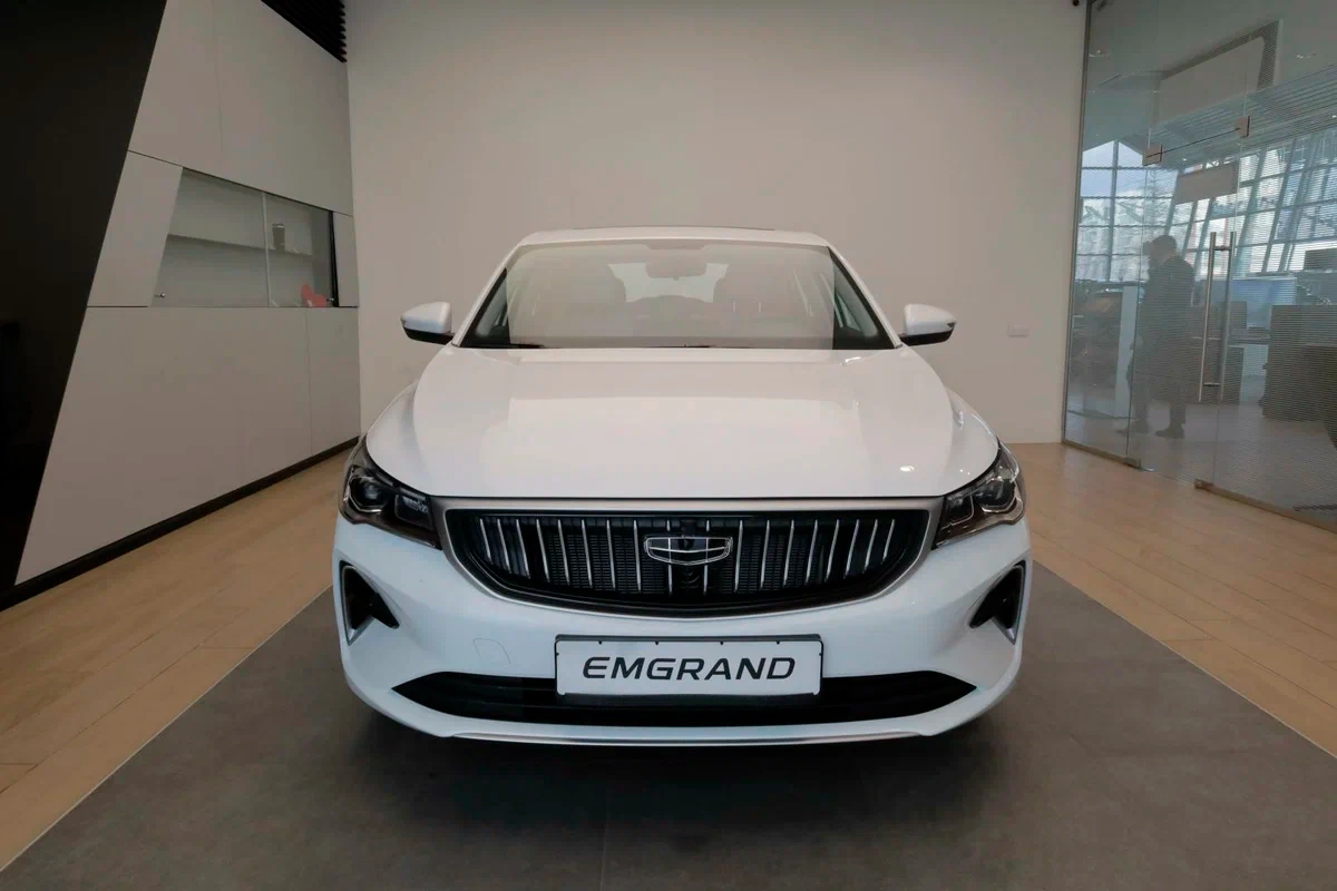 Внешний вид <br>Geely Emgrand