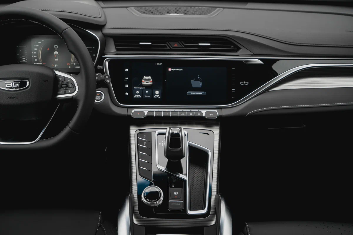 Интерьер салона <br>Belgee X70 NEW