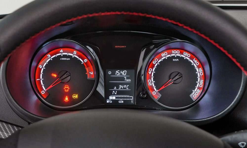 Интерьер салона <br>Lada Granta Sportline Лифтбек