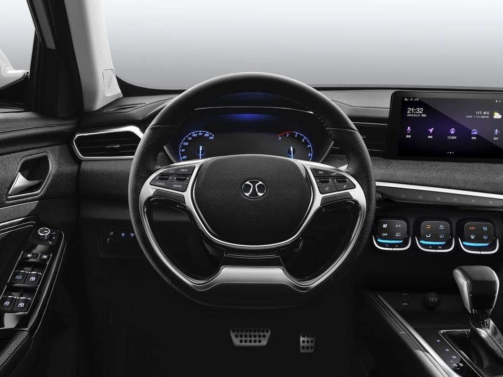 Интерьер салона <br>BAIC X35