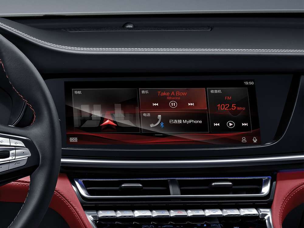 Интерьер салона <br>Changan CS85 Coupe