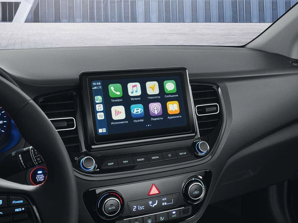 Интерьер салона <br>Hyundai Solaris