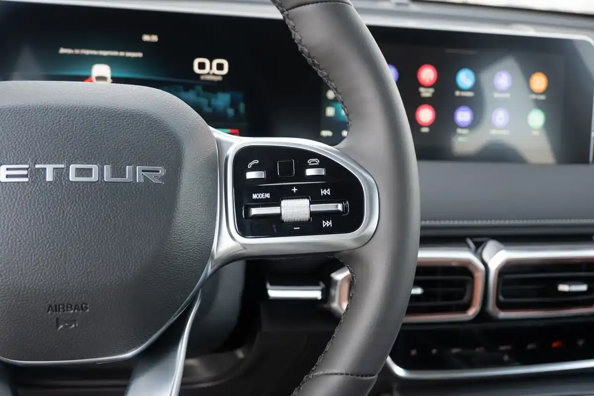 Интерьер салона <br>Jetour X70 Plus