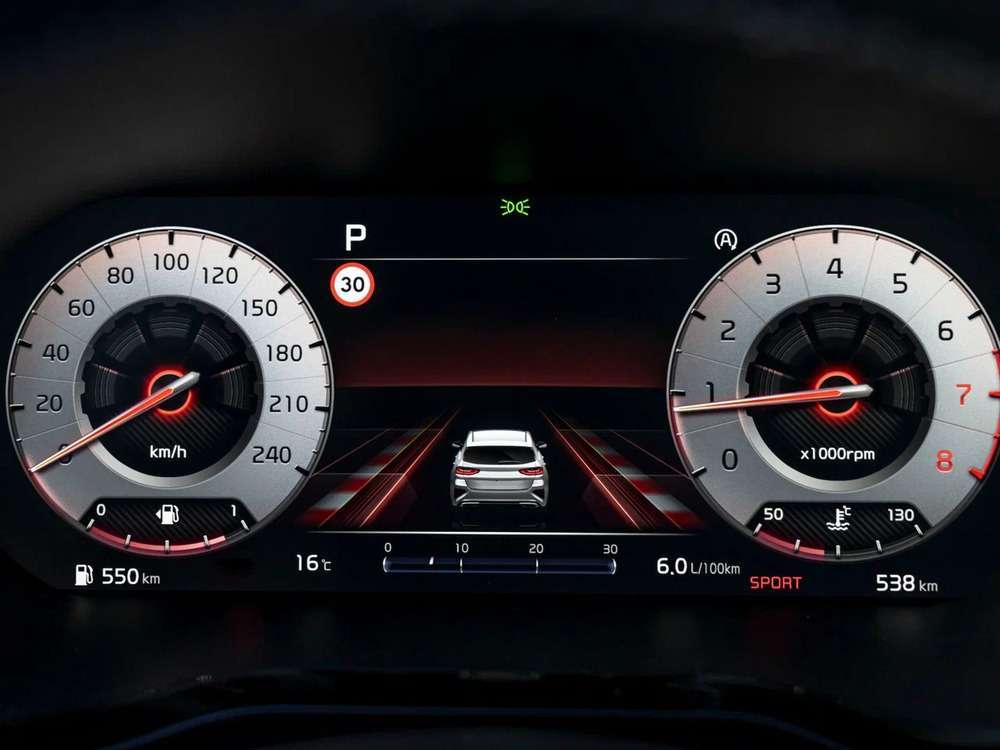 Интерьер салона <br>KIA Ceed