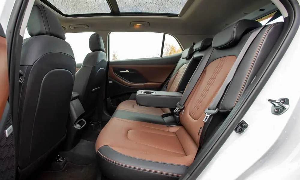 Интерьер салона <br>Solaris HC