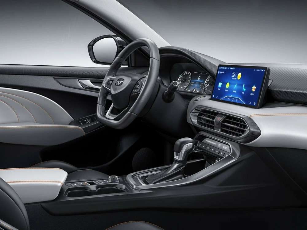 Интерьер салона <br>KAIYI E5