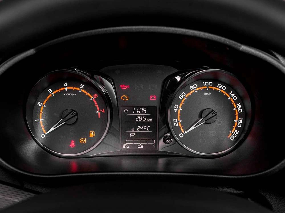 Интерьер салона <br>Lada Granta Лифтбек