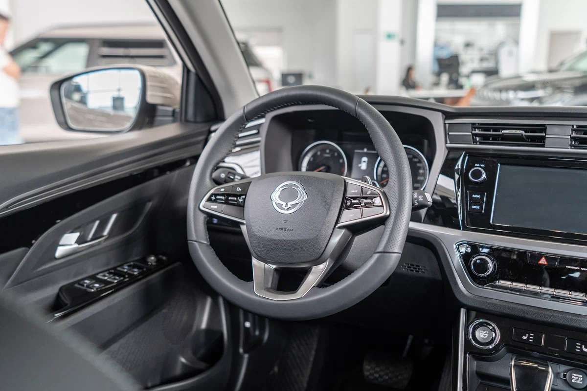 Интерьер салона <br>KGM KORANDO