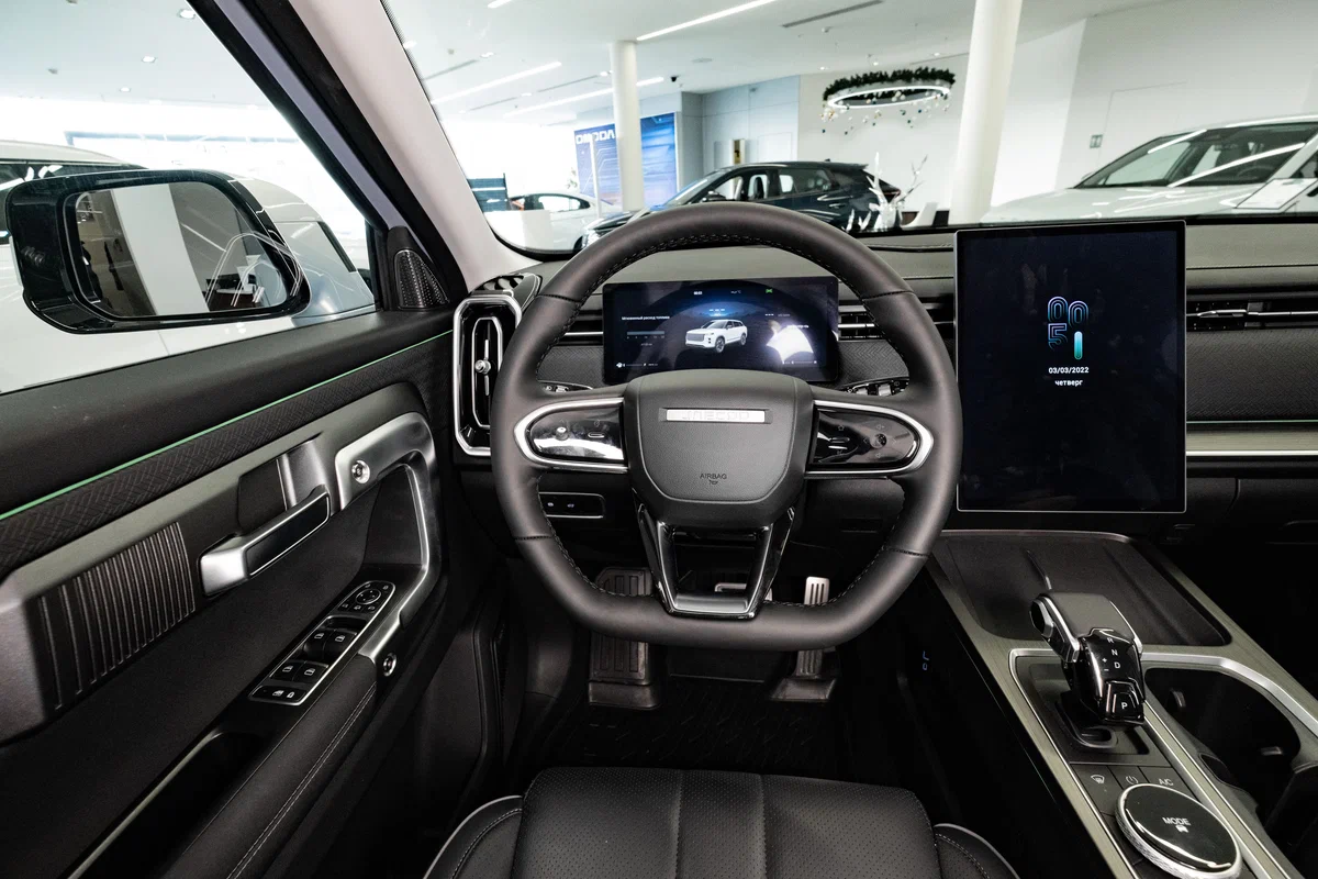 Интерьер салона <br>Jaecoo J7