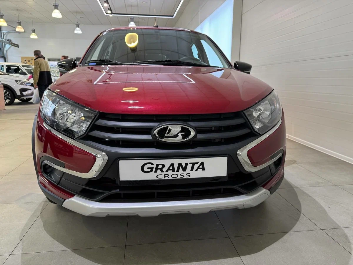 Внешний вид <br>Lada Granta Active Cross