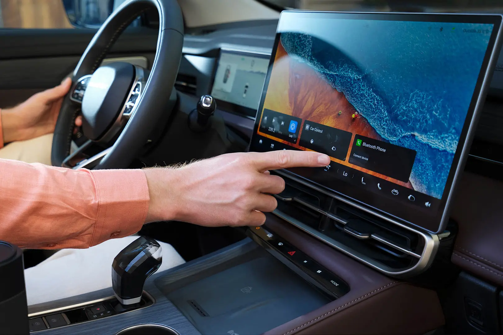 Интерьер салона <br>SOUEAST S09