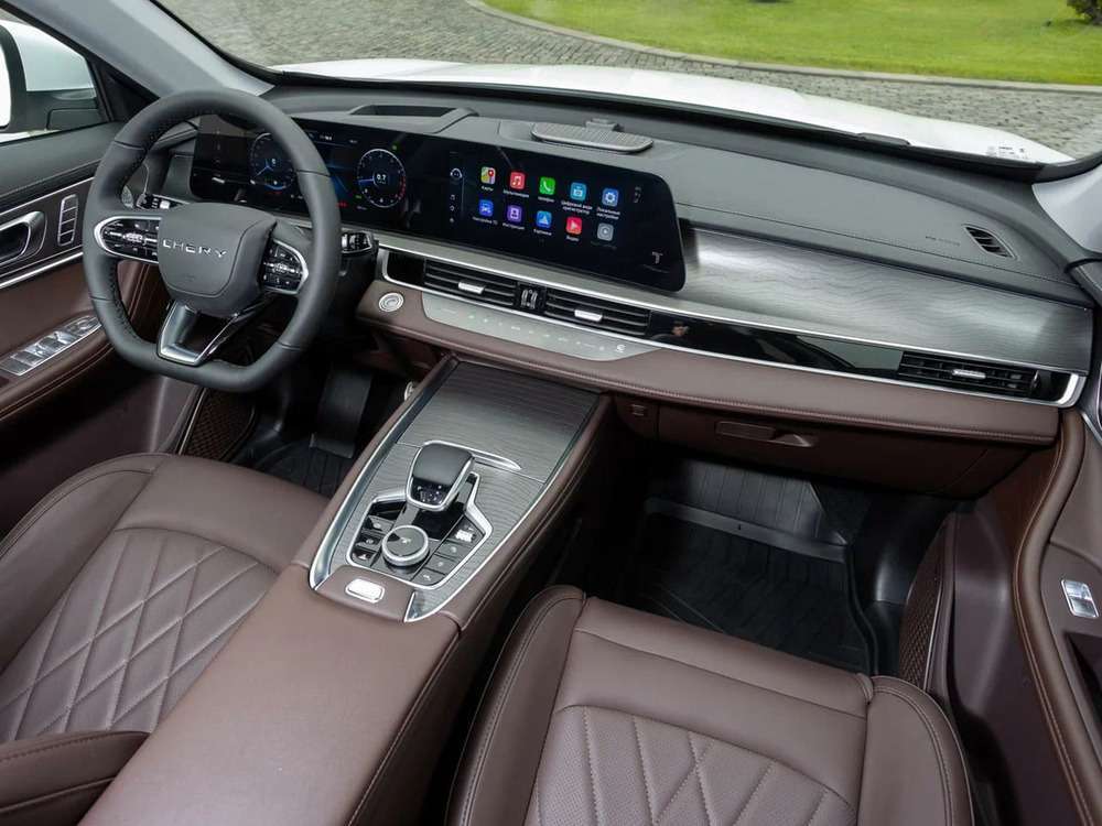 Интерьер салона <br>Chery Tiggo 8 Pro MAX  NEW