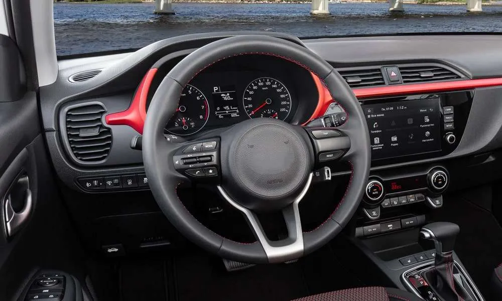 Интерьер салона <br>Solaris KRS