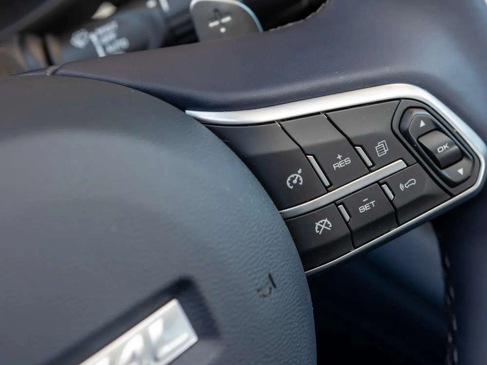 Интерьер салона <br>Haval F7