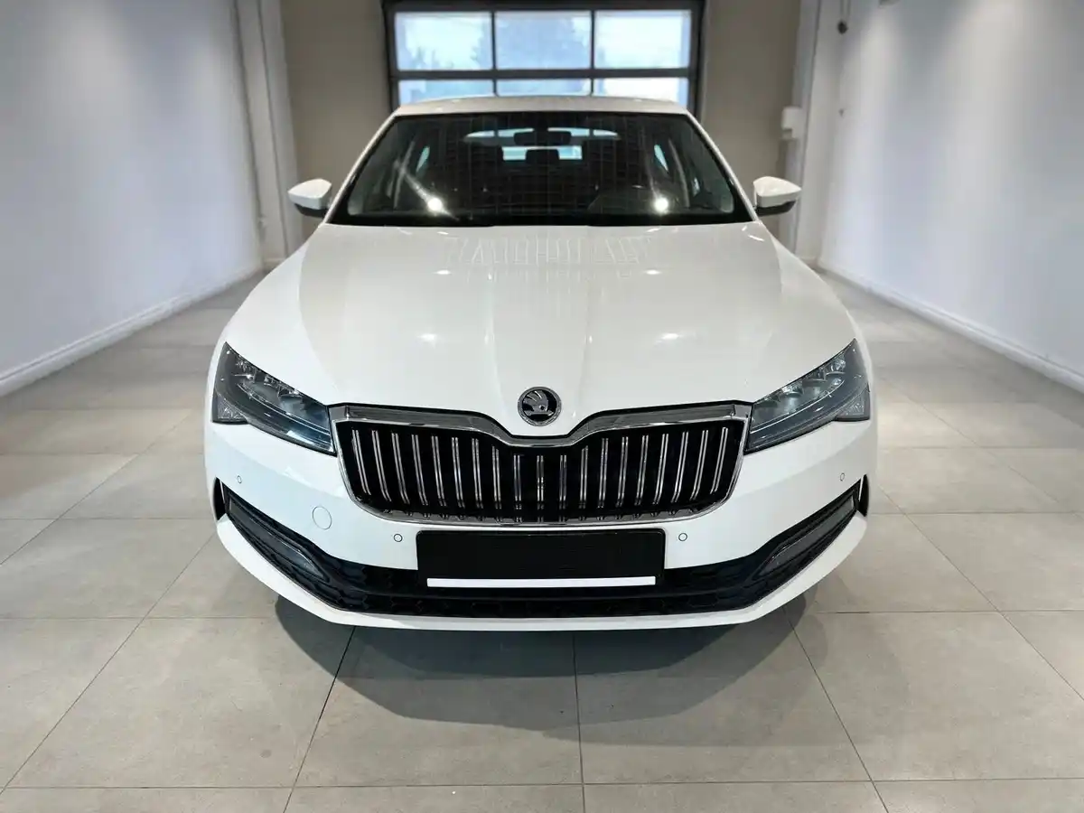 Внешний вид <br>Skoda Superb