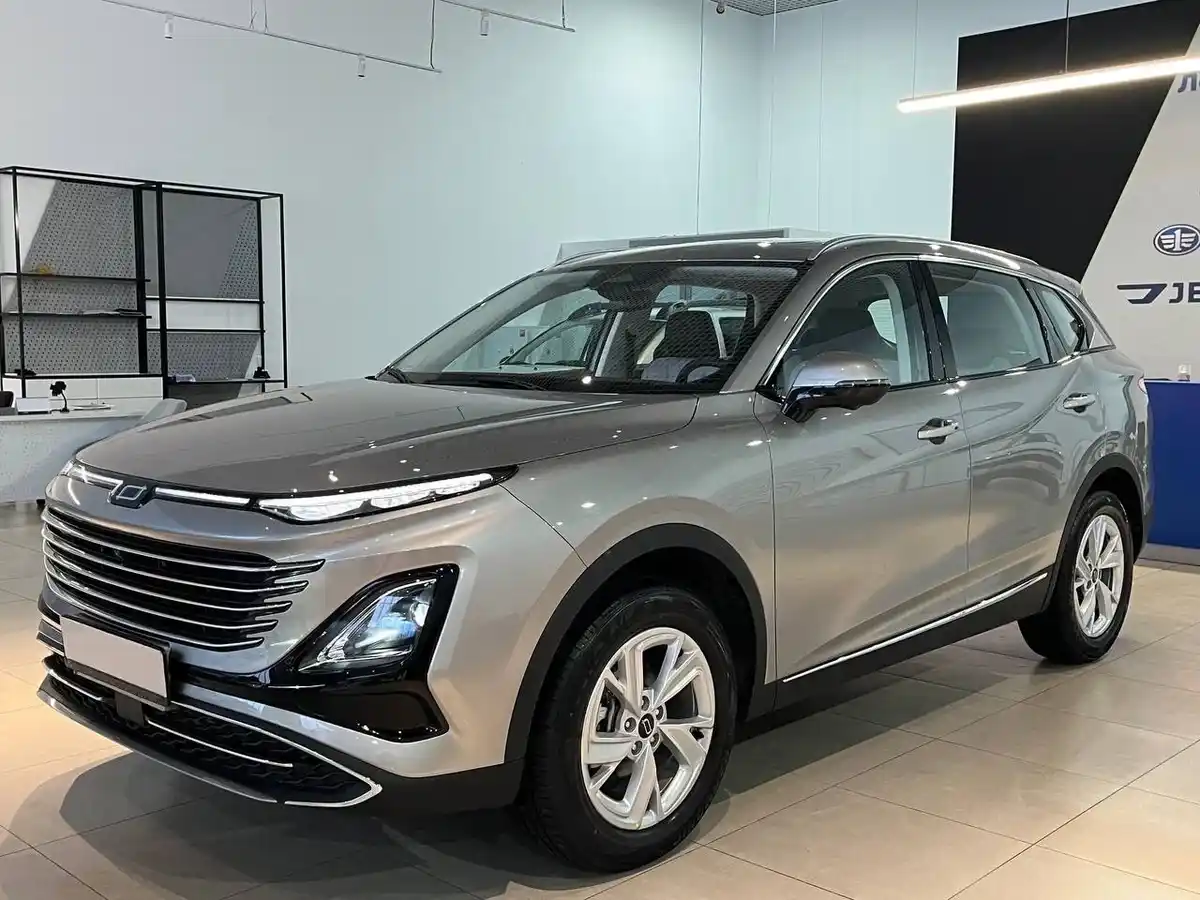 Внешний вид <br>Faw Bestune T90