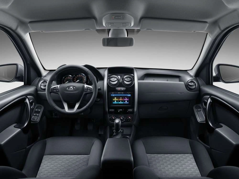 Интерьер салона <br>Lada Largus Cross