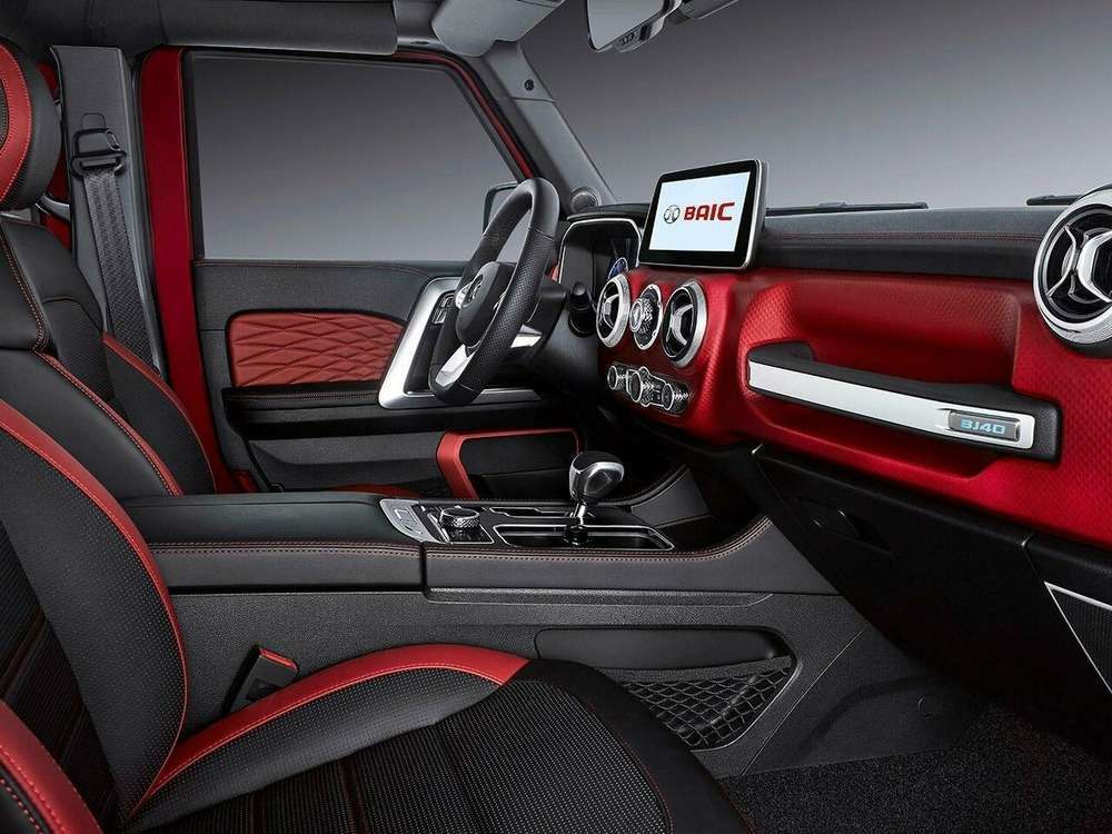Интерьер салона <br>BAIC BJ40