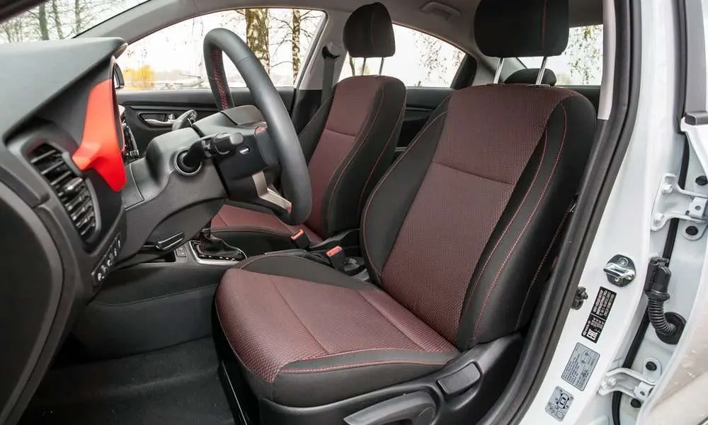 Интерьер салона <br>Solaris KRS