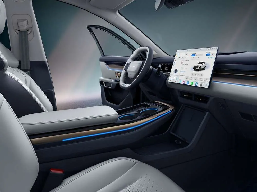 Интерьер салона <br>Jetour Dashing