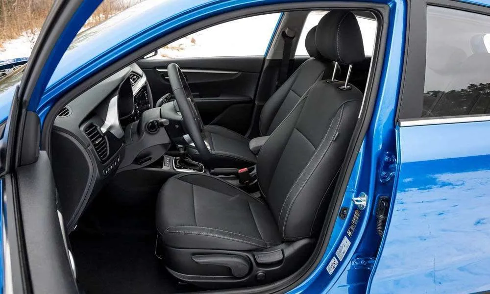 Интерьер салона <br>Solaris KRX