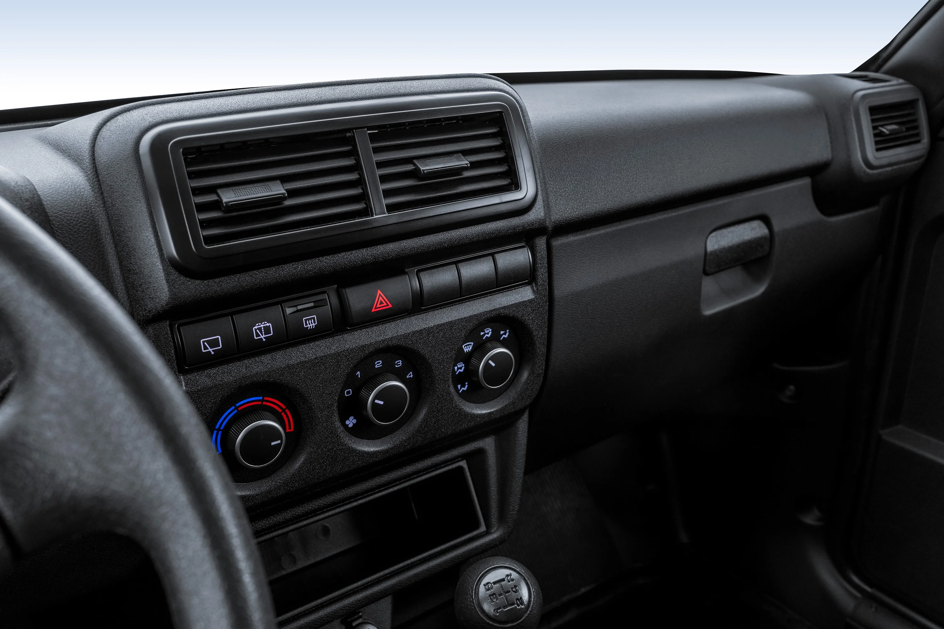 Интерьер салона <br>Lada Niva Legend Bronto