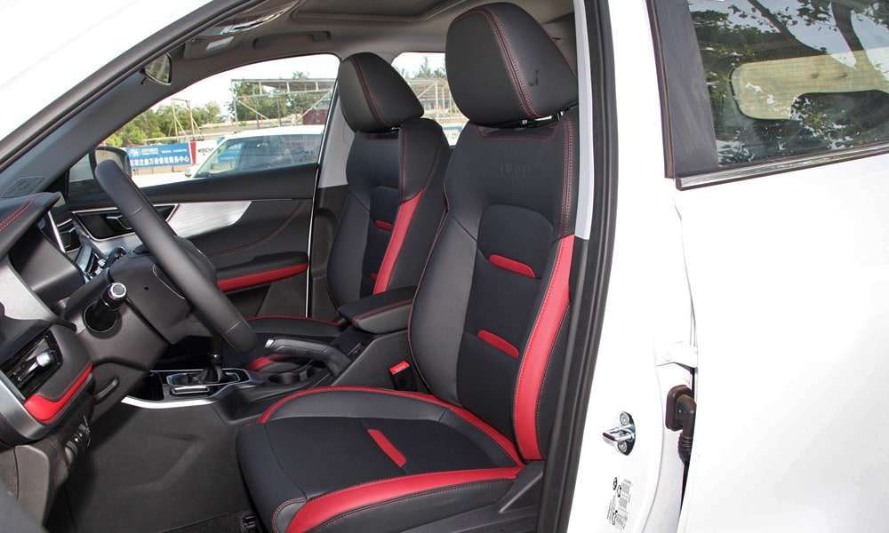 Интерьер салона <br>Chery Tiggo 4 Pro