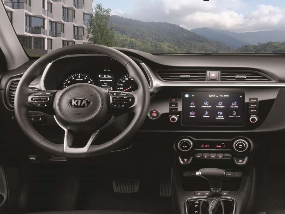 Интерьер салона <br>KIA Rio X