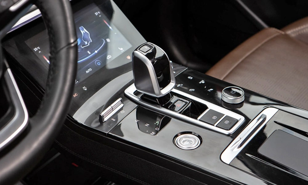 Интерьер салона <br>XCITE X-CROSS 8