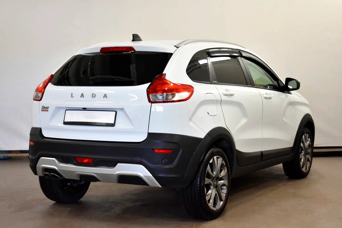 Внешний вид <br>Lada Xray Cross