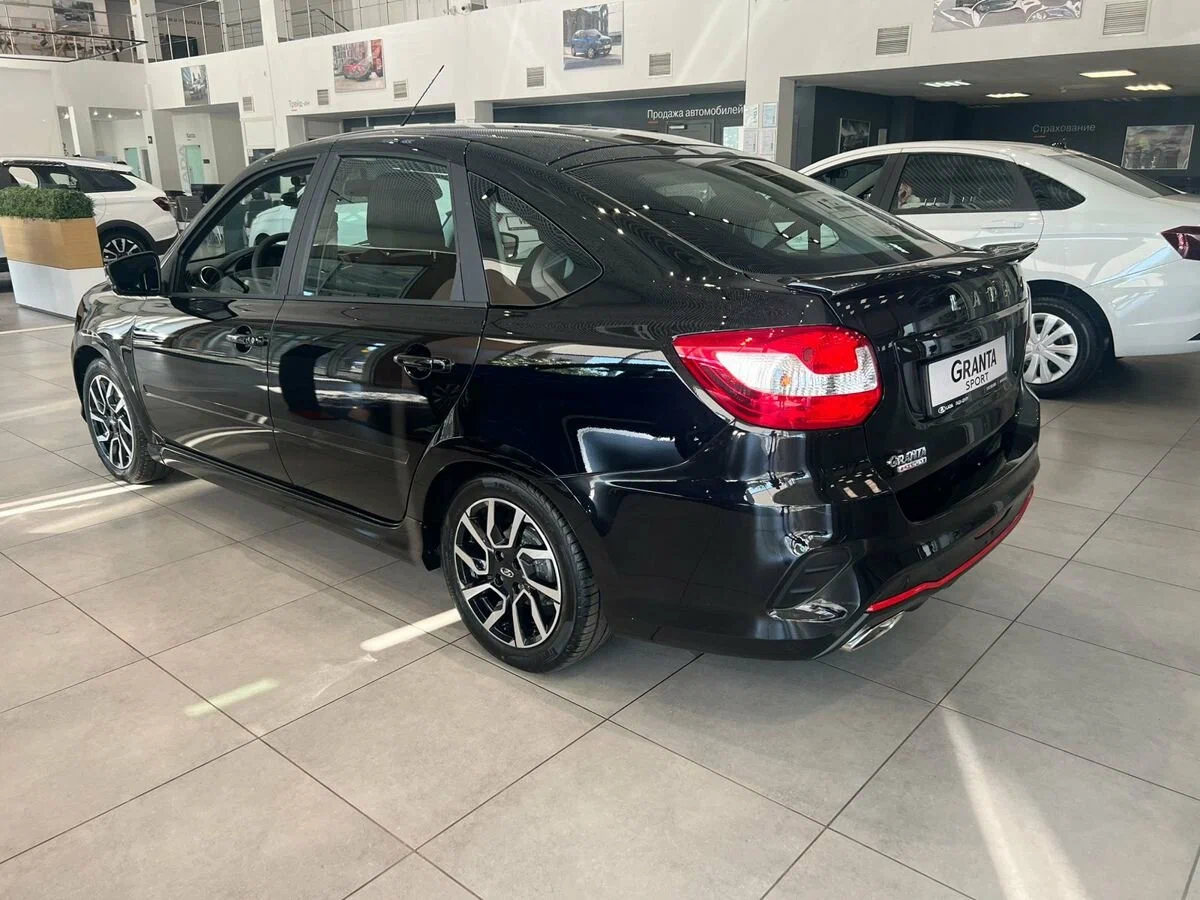 Внешний вид <br>Lada Granta Sportline Лифтбек