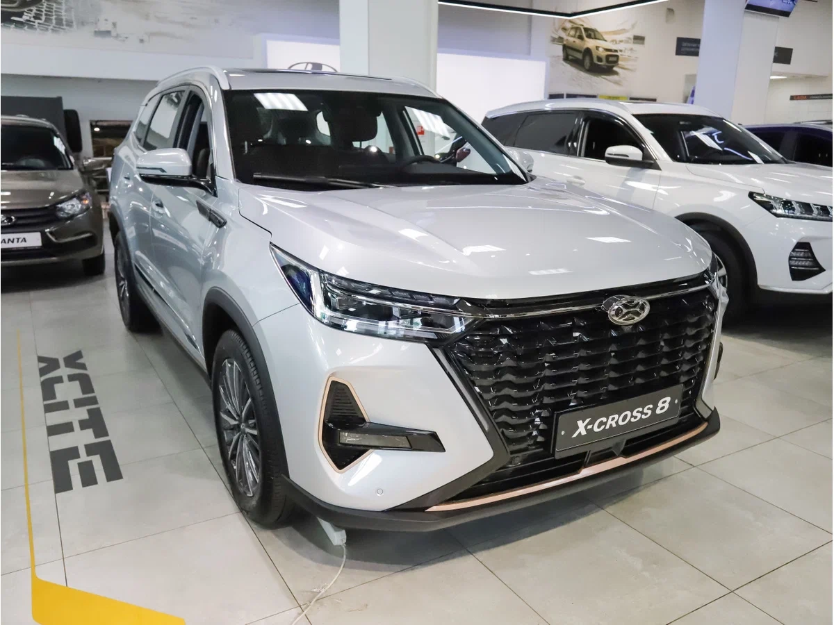 Внешний вид <br>XCITE X-CROSS 8