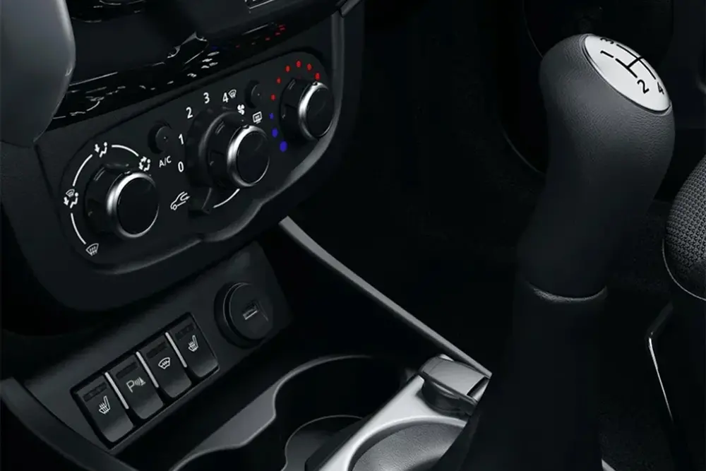 Интерьер салона <br>Lada Largus CNG