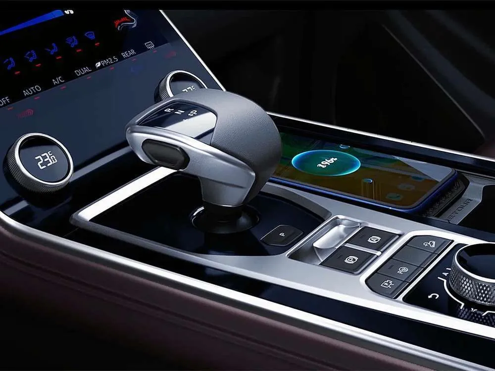 Интерьер салона <br>Jetour X90 Plus