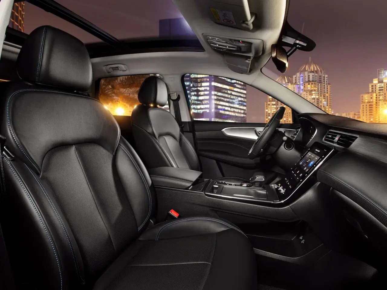 Интерьер салона <br>MG RX5