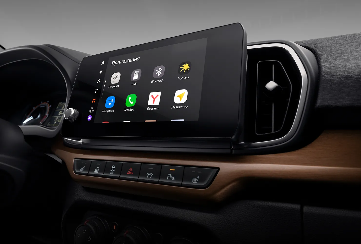 Интерьер салона <br>Lada Iskra SW Cross