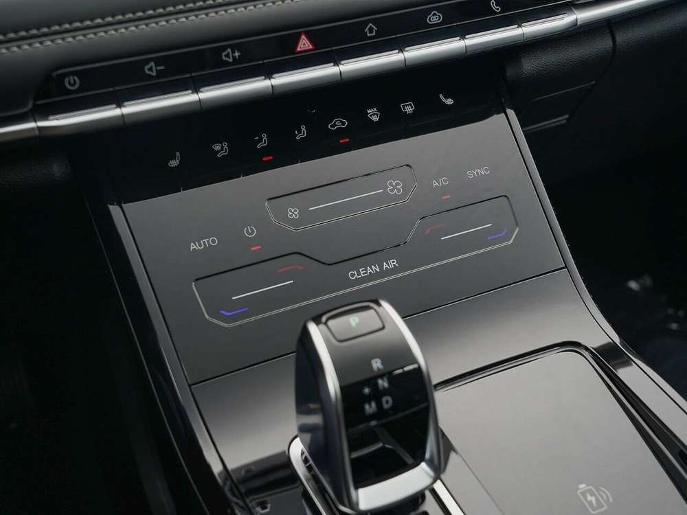 Интерьер салона <br>Chery Tiggo 7 Pro