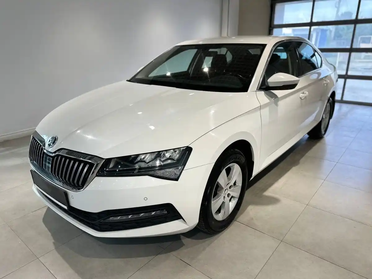 Внешний вид <br>Skoda Superb