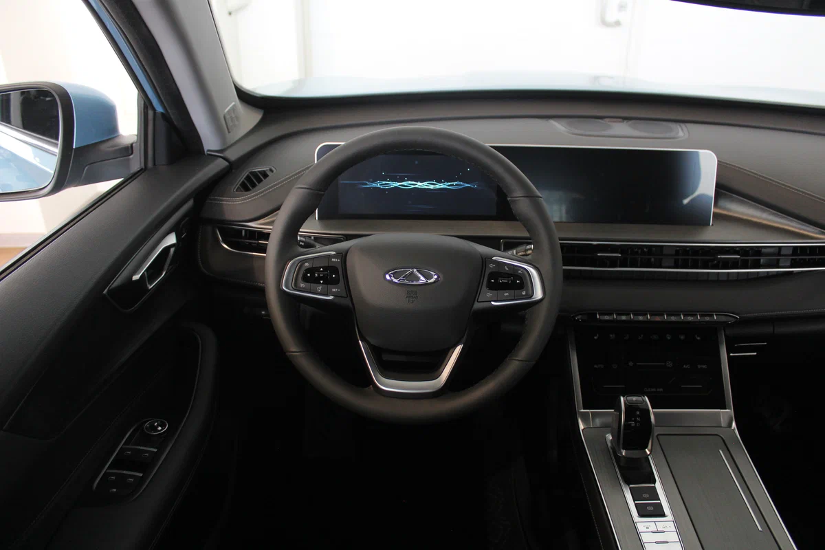 Интерьер салона <br>Chery Tiggo 4 Pro 18 YEARS EDITION