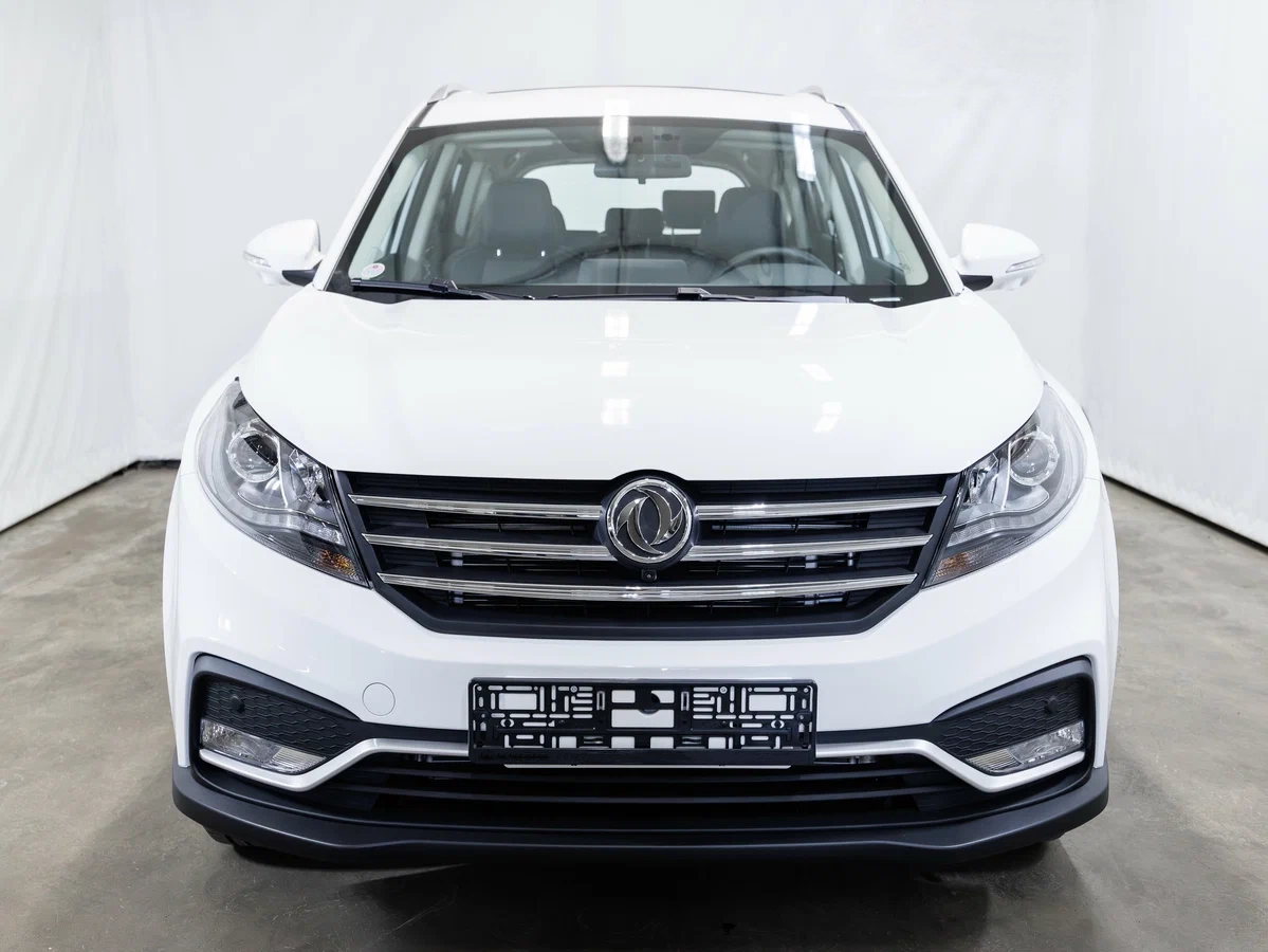 Внешний вид <br>Dongfeng 580